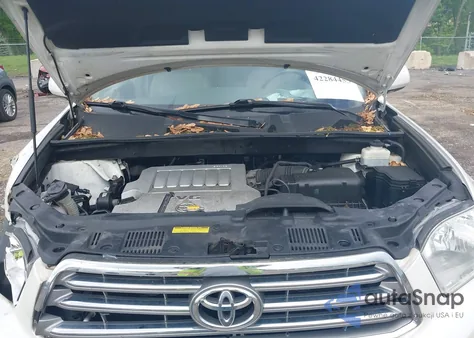 2010 Toyota Highlander Limited V6 z USA, uszkodzony, nr VIN 5TDDK3EH4AS017118